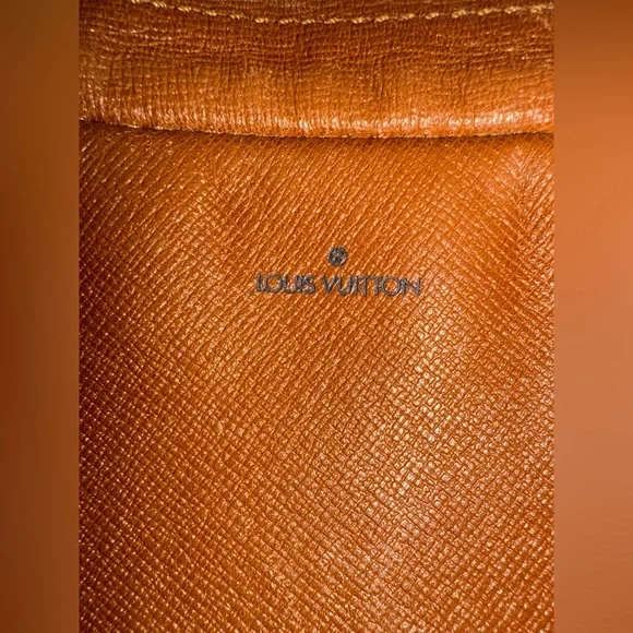 Louis Vuitton Brown Crossbody Bag - Picture 12 of 12